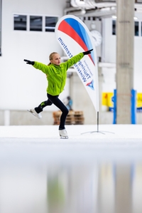 Rodelstart und Eiskunstlauf in Skihalle Oberhof