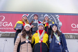 Podium Women's singles, JWCh 2025